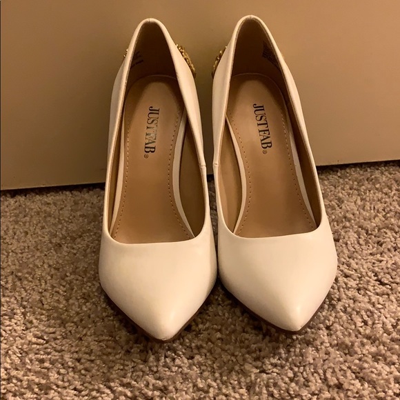 Heels - Picture 5 of 6